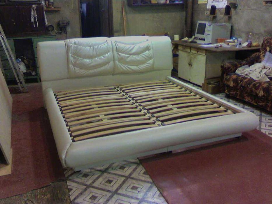 Ремонт, перетяжка мягкой мебели, на дому без вывоза