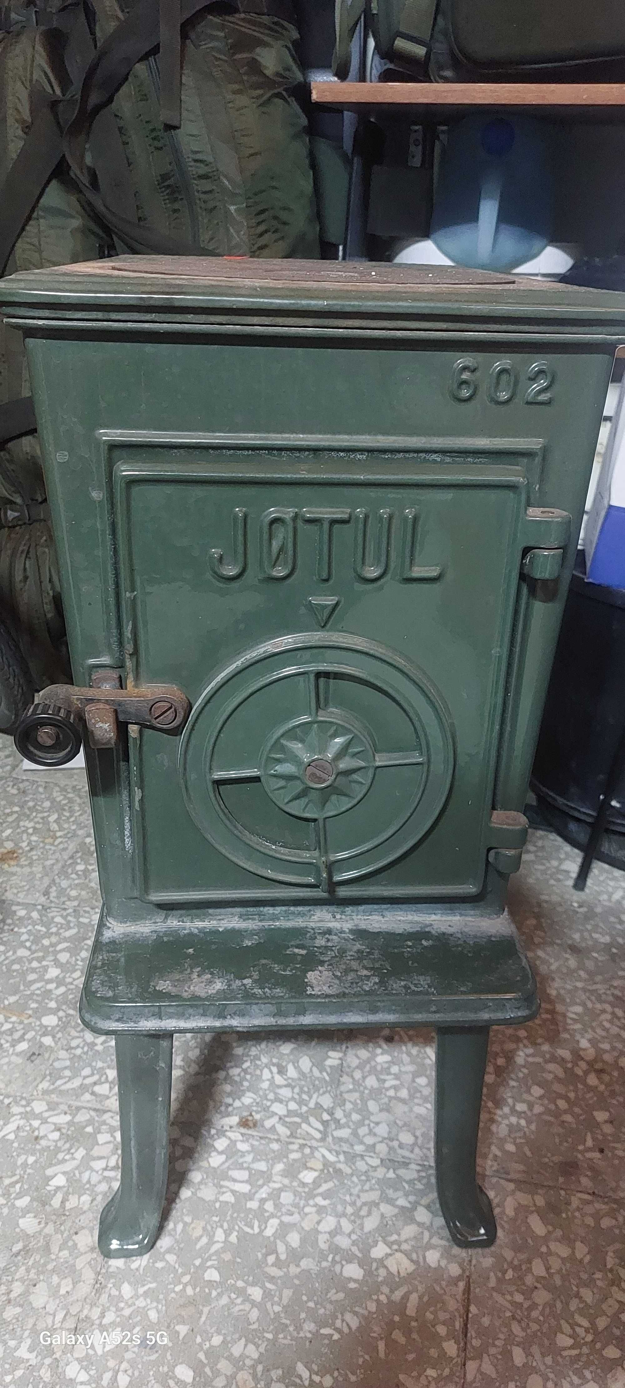 Piec typu koza JOTUL 602