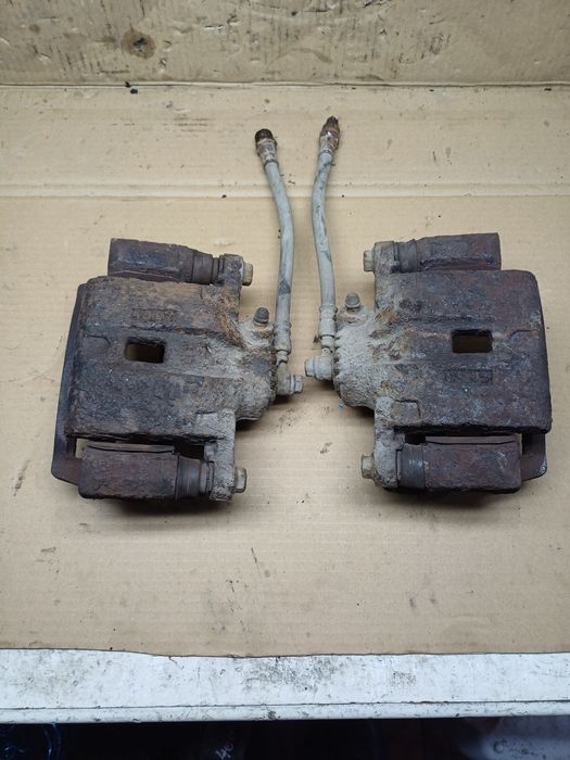 Kia sorento 1 2.5 CRDI задні супорта супорт