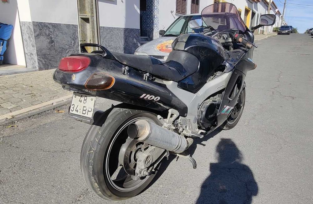Kawasaki ZZR 1100