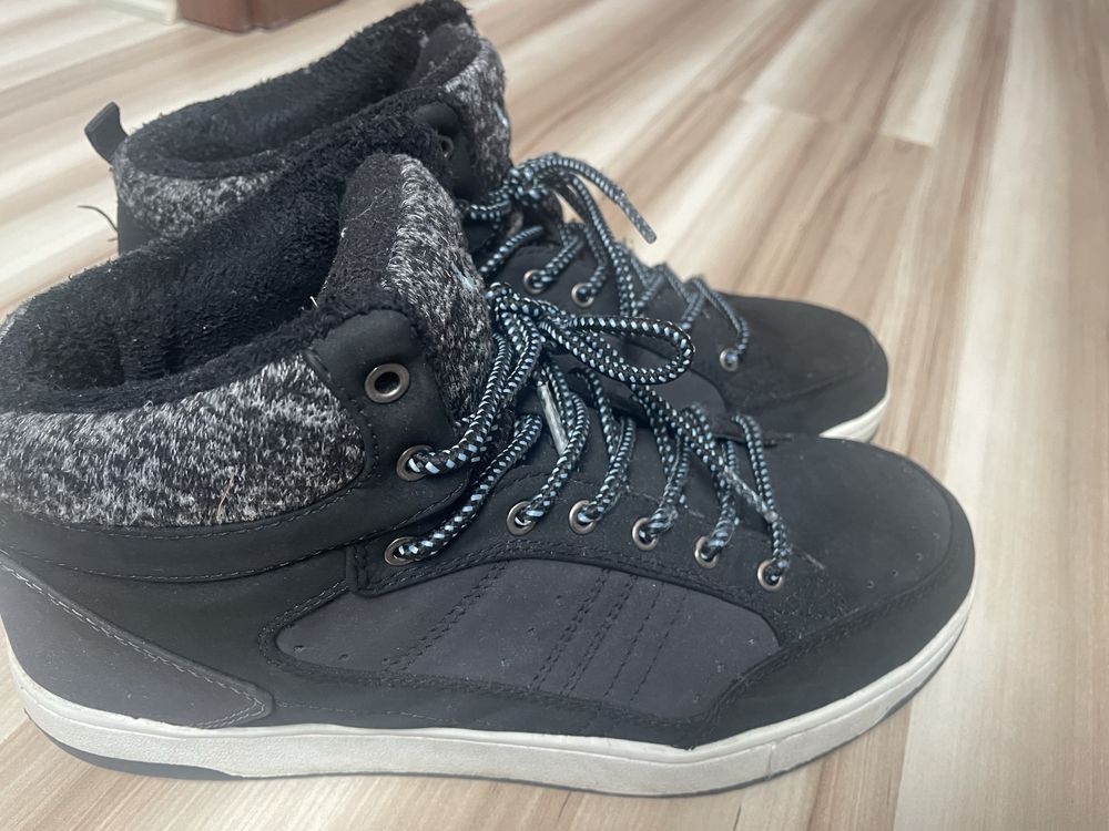 Buty męskie zimowe 42