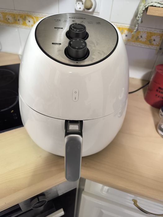 Air Fryer marca eletrónia