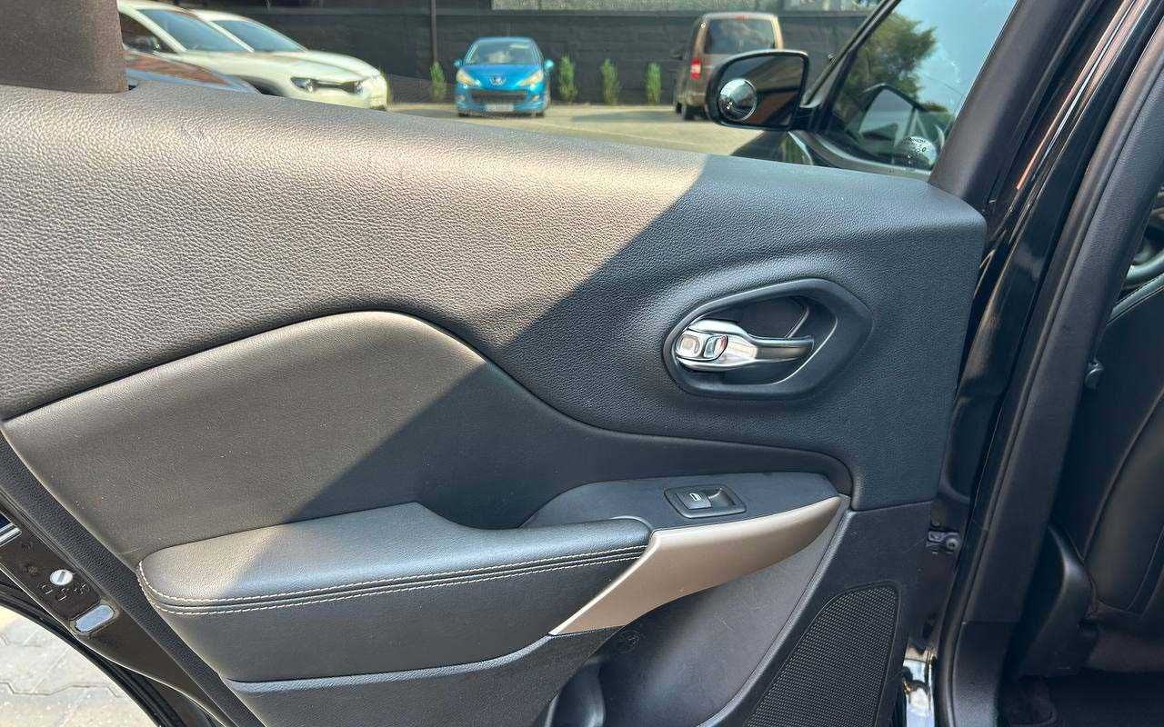 Jeep Cherokee 2016