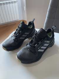 Sapatilhas Adidas Terrex R3 GTX novas, tam 39 1/3