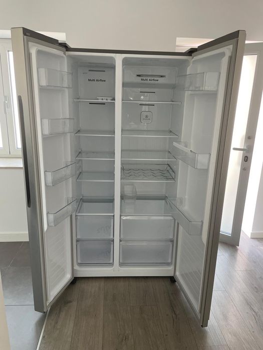 Frigorífico americano (side by side) Hisense