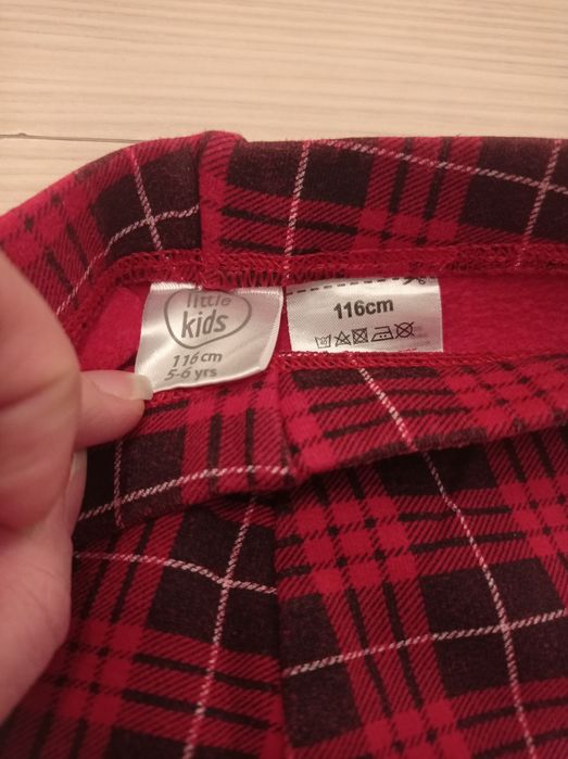 Ciepłe legginsy z meszkiem r.116