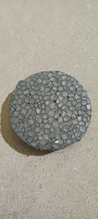 Nakładki na kołki mocujące styropian Golden Plast około 100szt