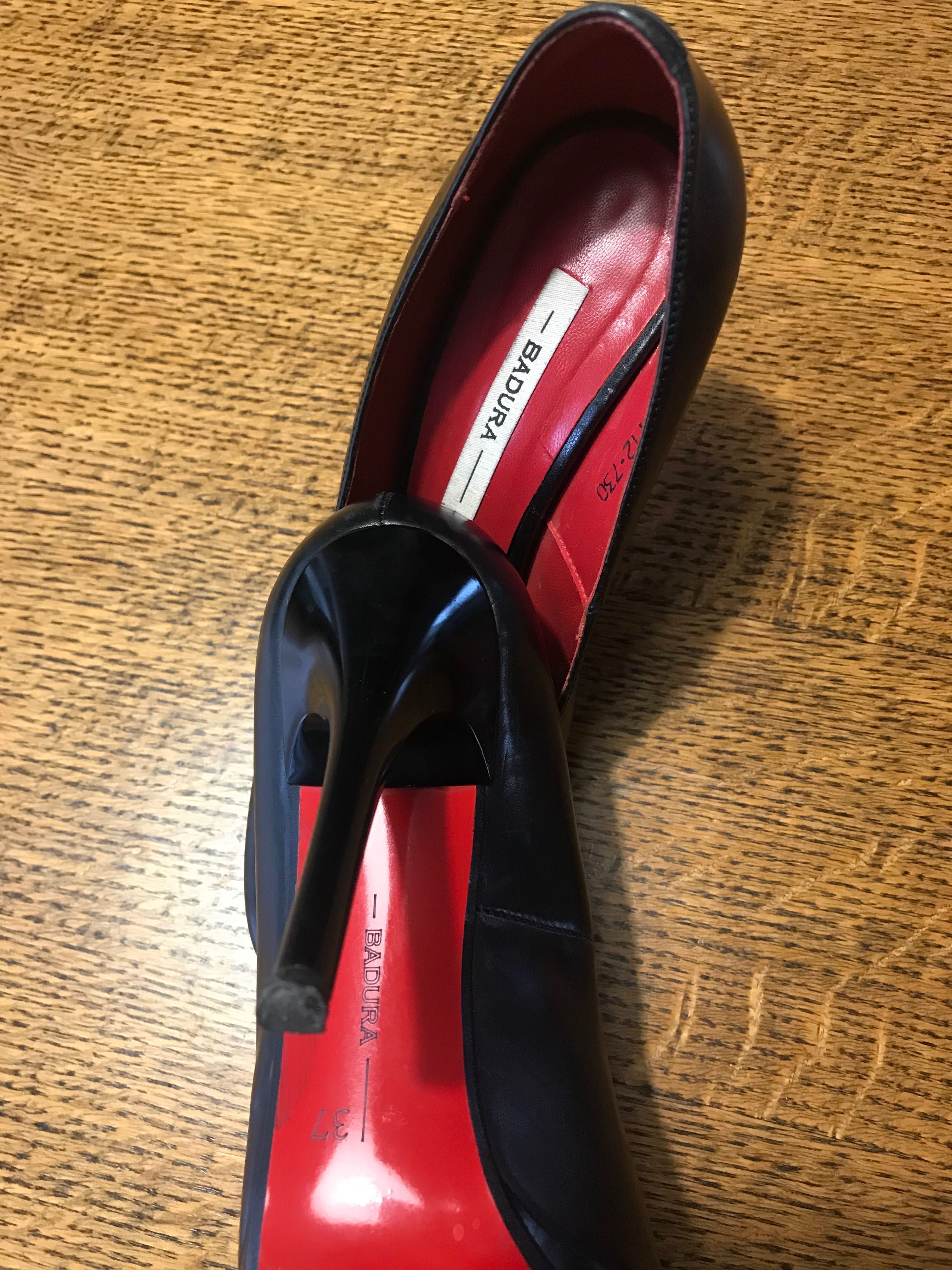 BADURA czerwona podeszwa szpilki 37 buty półbuty czółenka