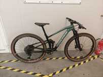 Rower górski MTB XC KROSS Earth 3.0 OUTLET