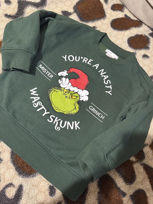 Новорічний світшот,в гарному стані