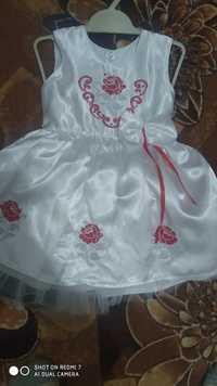 Сукня-вишиванка для маленької принцеси