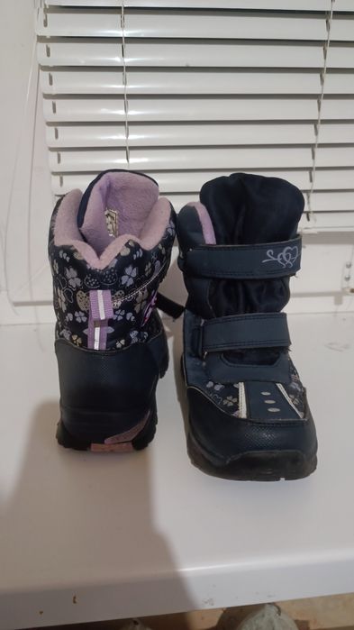 Зимові сапоги для дівчинки
