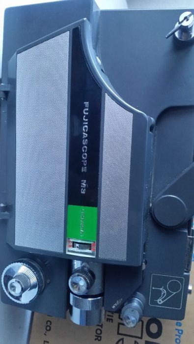 Máquina de projectar Fujicascope M3