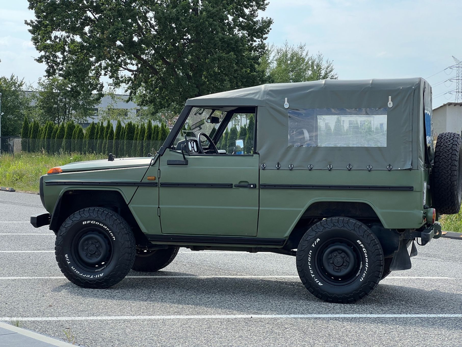 Mercedes-Benz Klasa G Mercedes 240GD Klasa G Wolf Duńczyk