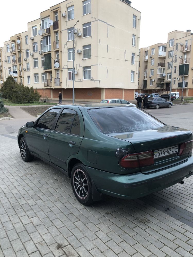 Продам Нисан Алмера