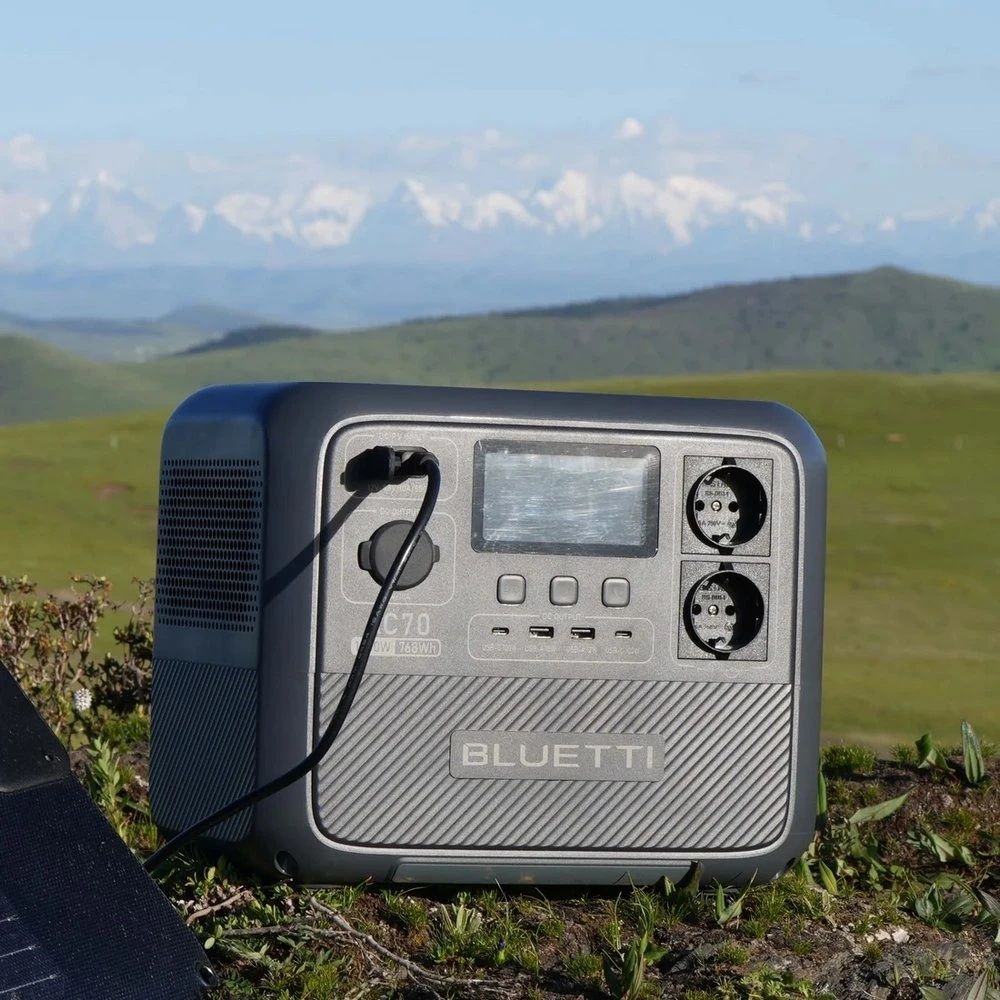 Зарядная станция BLUETTI AC70 1000W 768Wh LiFePO4