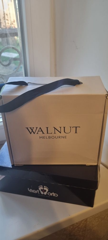 Детские замшевые демисезонные ботинки Walnut 28 р