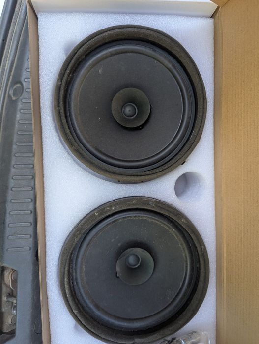 Оригинальные Митсубиси динамики 16 см