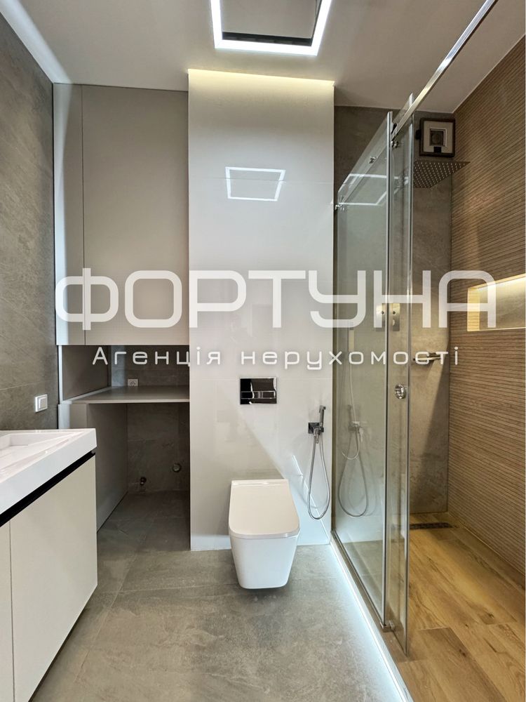 Парк Перемога, ЖК Victory Club House