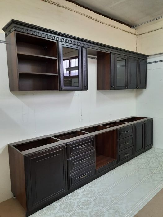 Кухні з натурального дерева