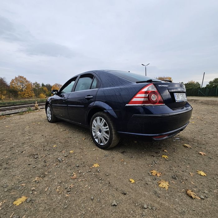 Ford Mondeo Ghia