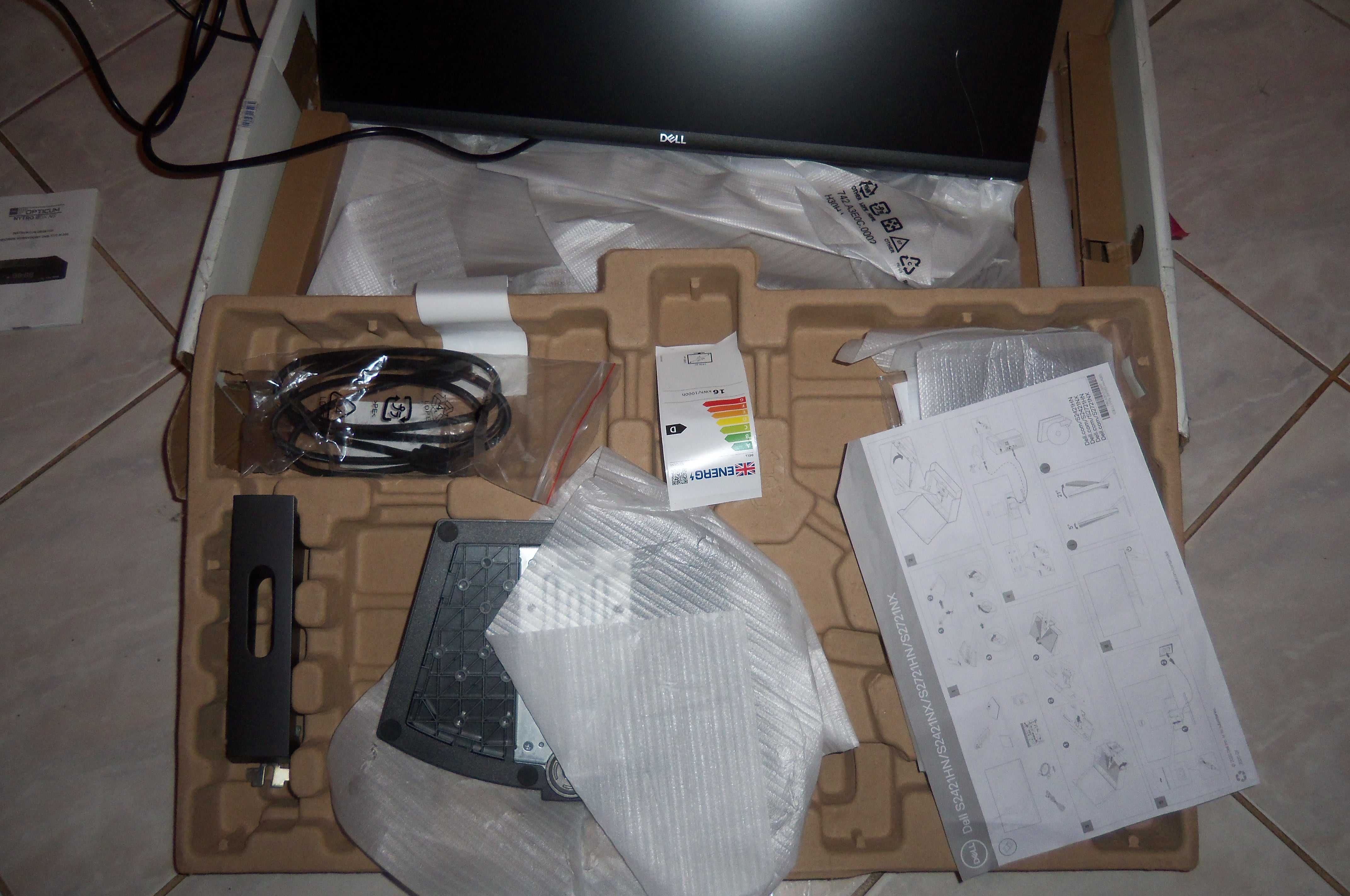Dell 27 cali, led, S2721NX, 2 HDMI, + KABLE, WADA: PIONOWA LINIA.