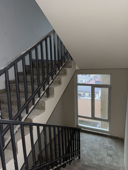 Терміново продається 1-км новобудова в центрі