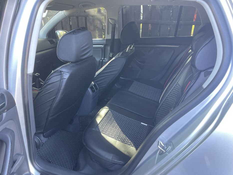 VOLKSWAGEN GOLF V 2005 , 2.0 полный привод , в идеальном состоянии