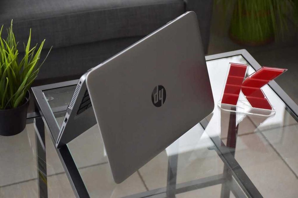 Laptop HP 820 G3 / i5 / 16GB DDR4 / 240 SSD / 12 cali / Windows 11