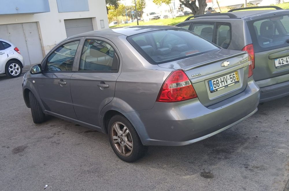 Chevrolet aveo muito bom