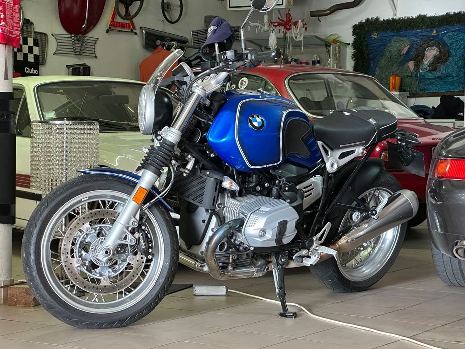 BMW R nineT