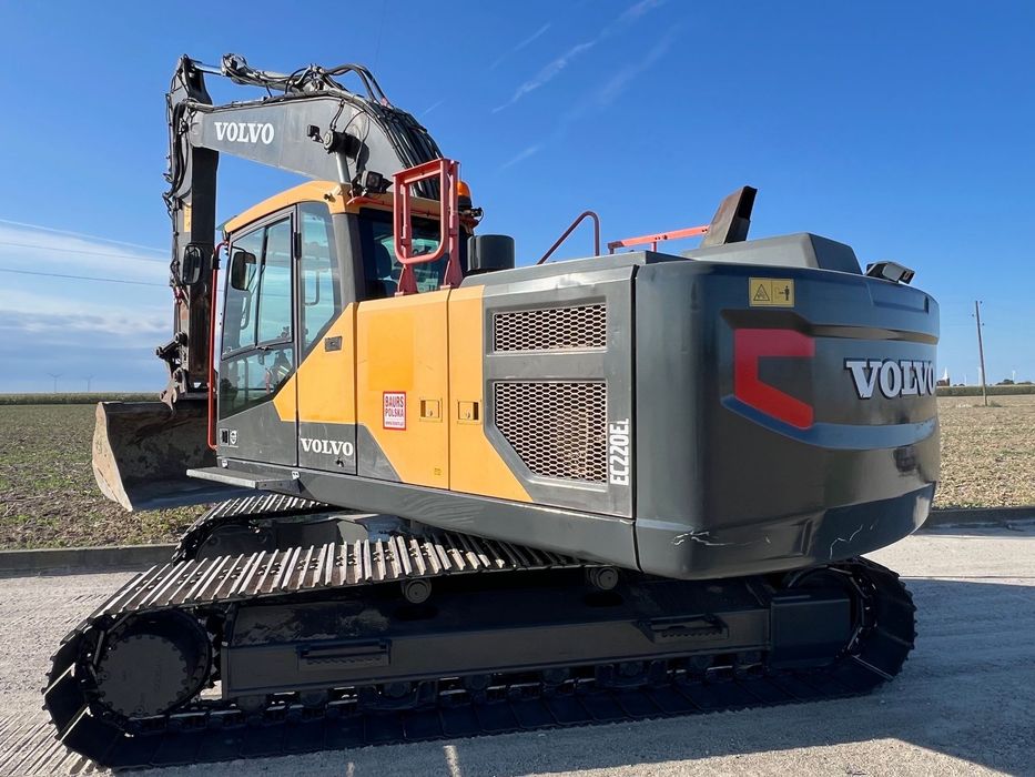 Volvo 2017r VOLVO EC220EL  269 tys rok 2017 baurs.pl