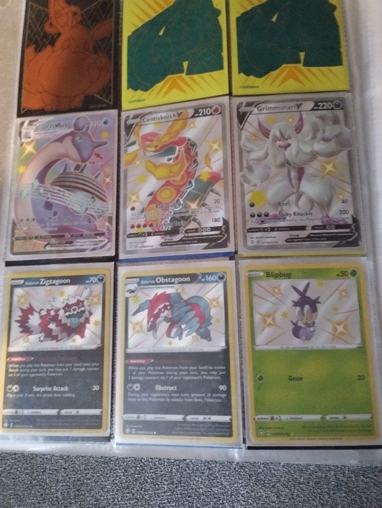 Album z kartami pokemon rzadkimi