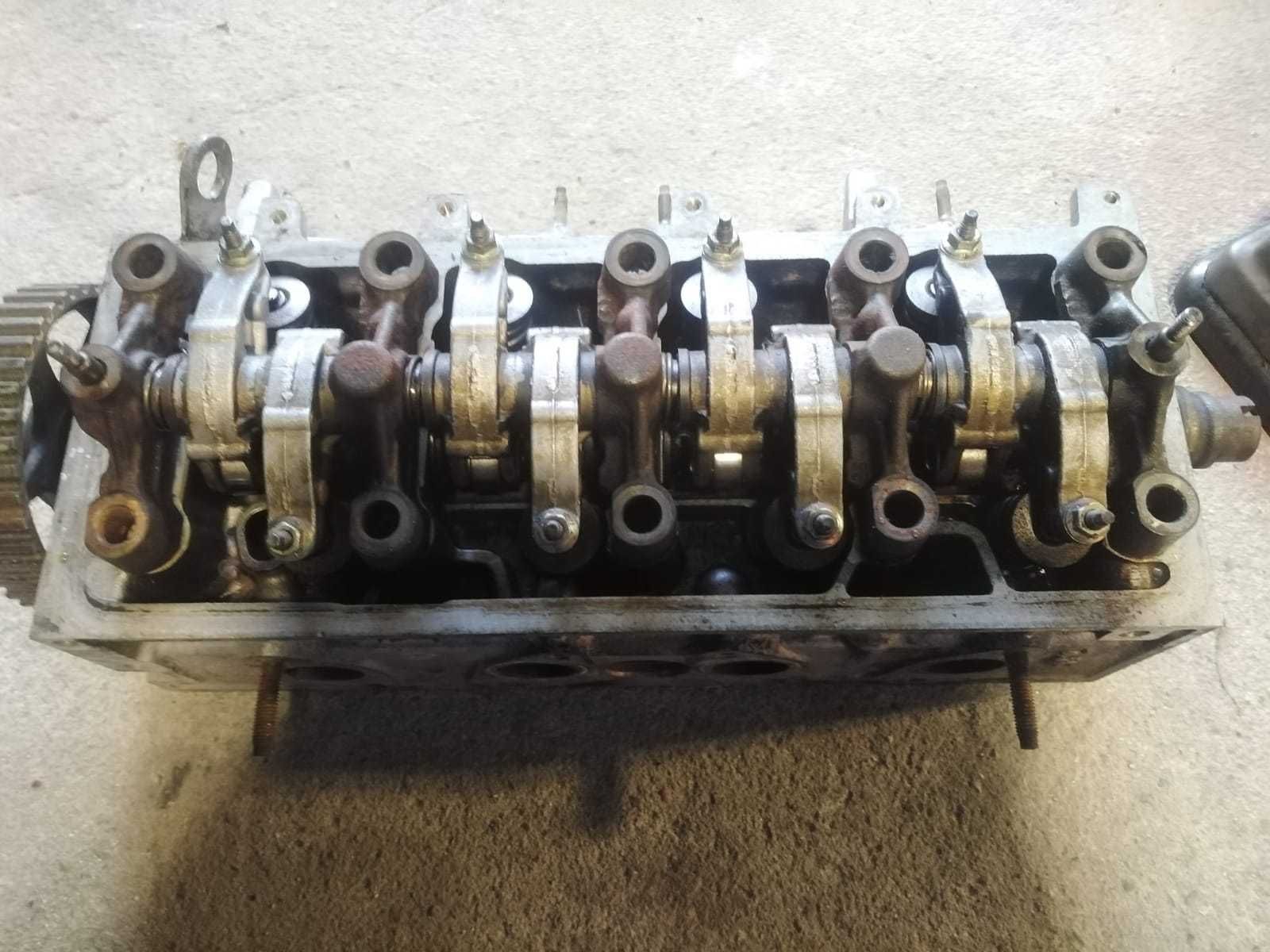 Cabeça do Motor Peugeot 206 1.1i HZF 1998 a 2003