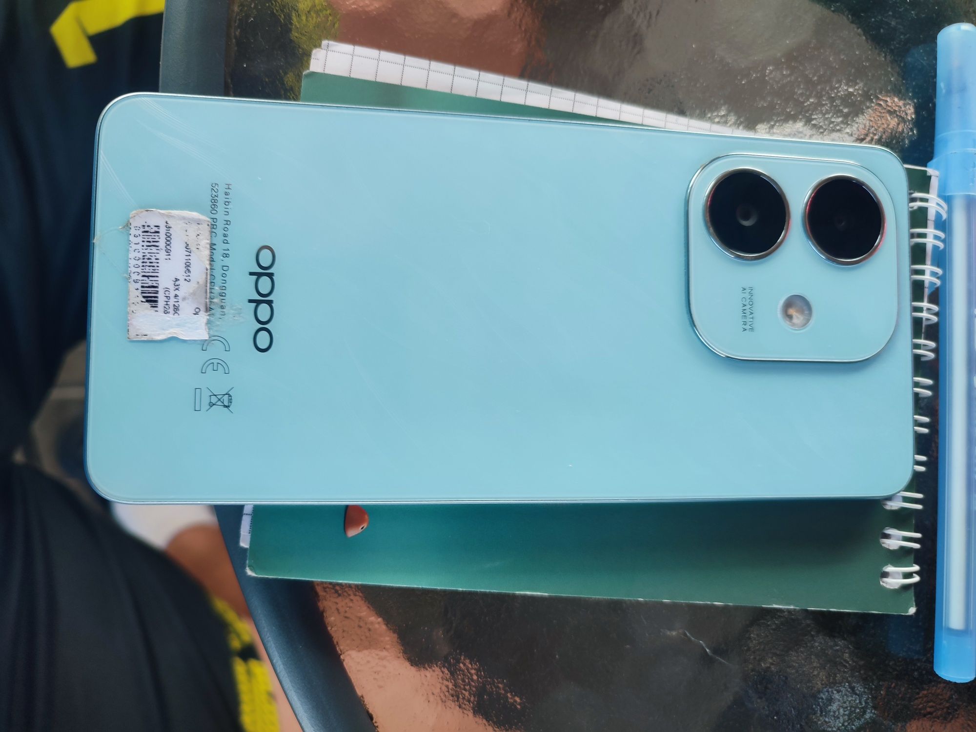 Продам телефон oppo з дефектом екрана