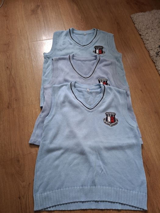 Kamizelki szkolne i bluza