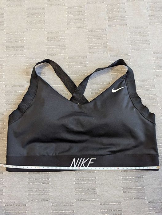 Женский топ/бюсгальтер Nike Pro Indy Logo Back Bra. XL