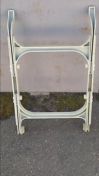 Подставка на ванную под Лыбидь . Барабан