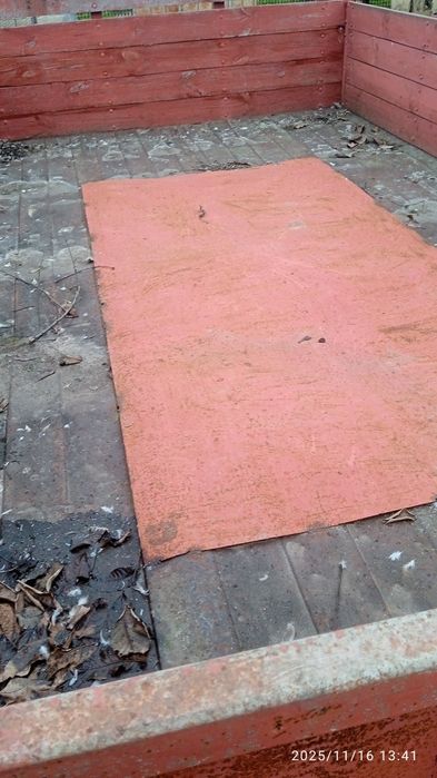 Прицеп тракторний 2птс4