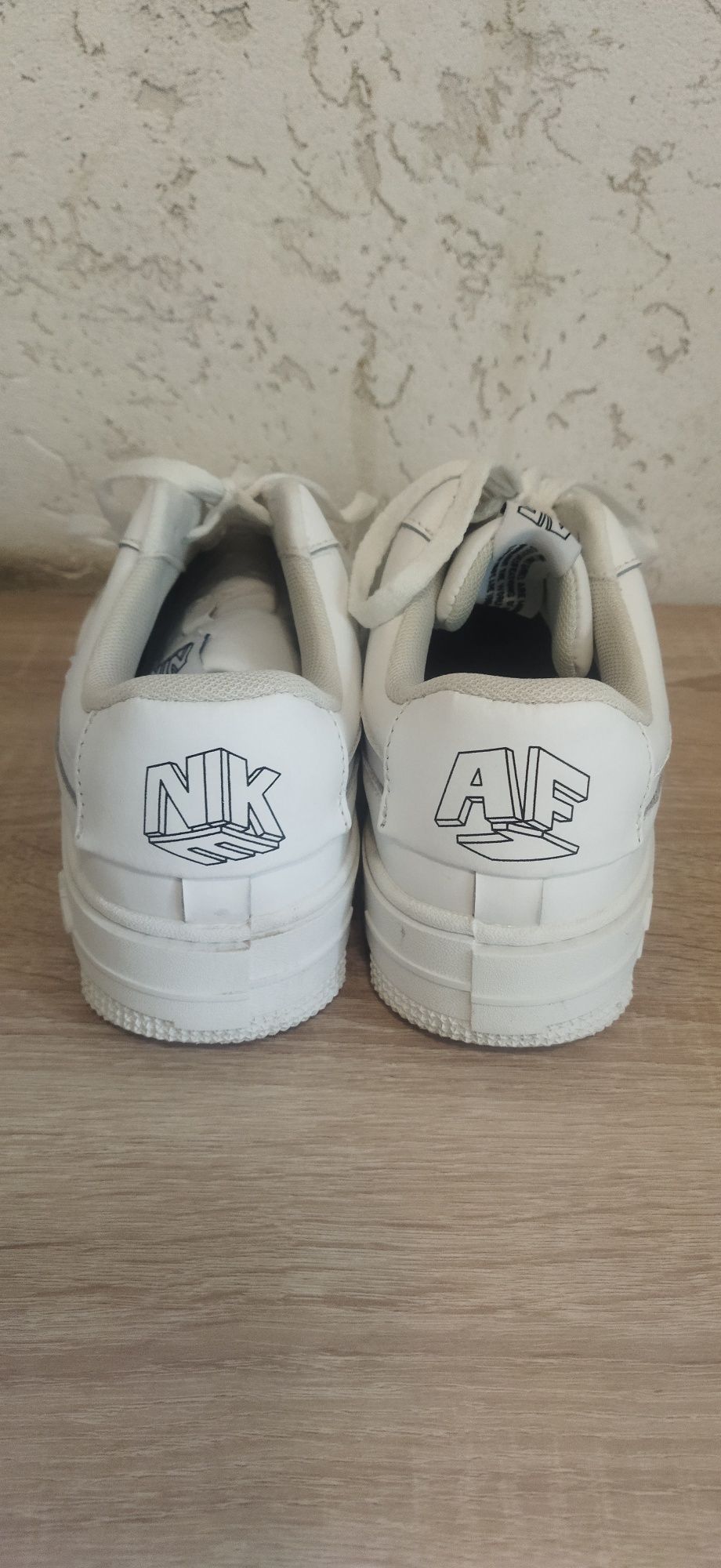 Продам кроссовки Nike Аir из Германии