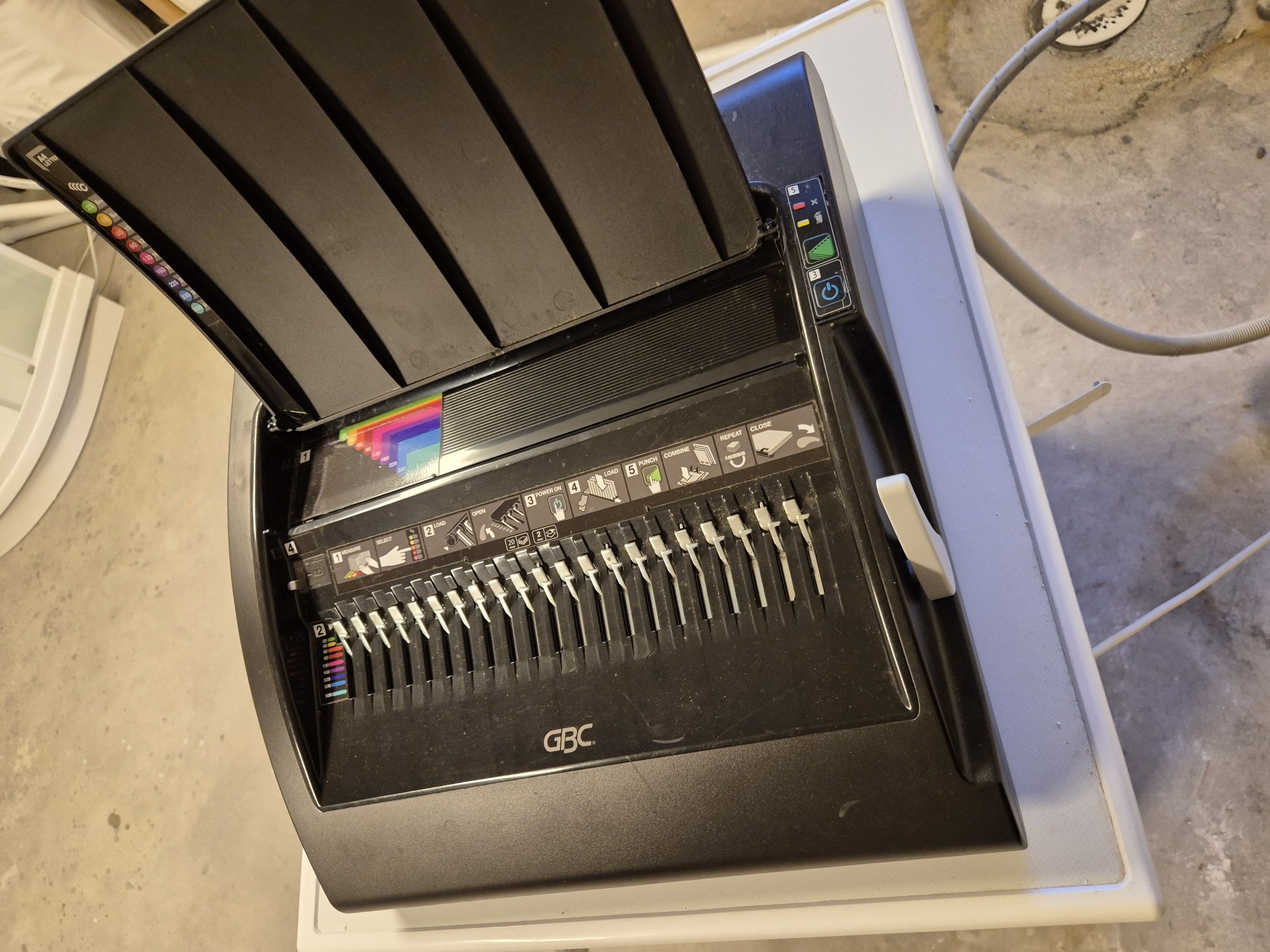 Bindownica  combBind c210e