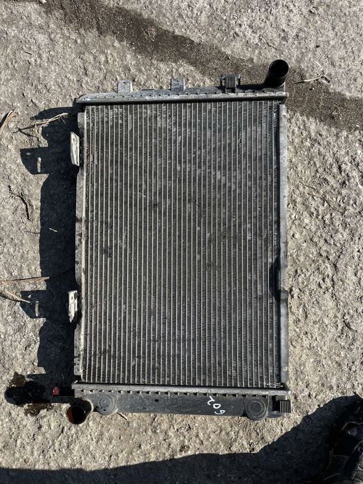 Радіатор/радиатор охолодження двигуна Mercedes 202, 124, 140, 209, 211