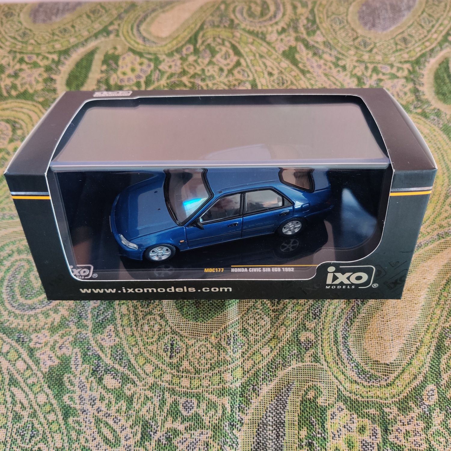 1:43 Honda Civic SiR EG9 1992, MOC177 – IXO