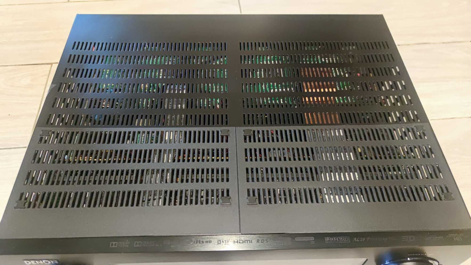 Amplituner Denon AVR-X4000