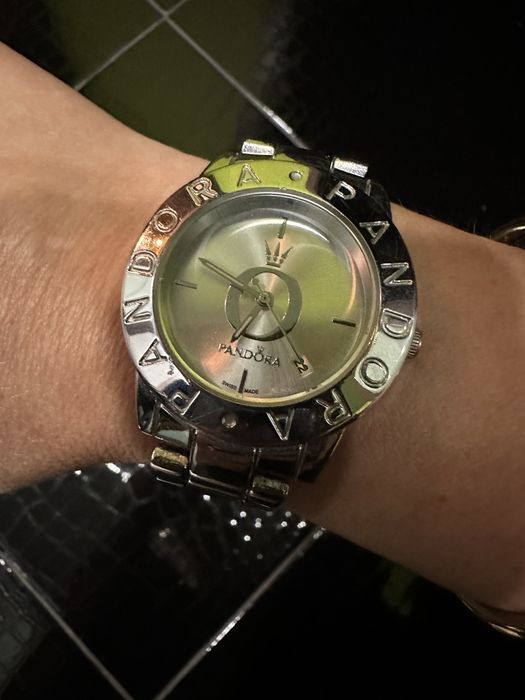 Годинник Pandora жіночий