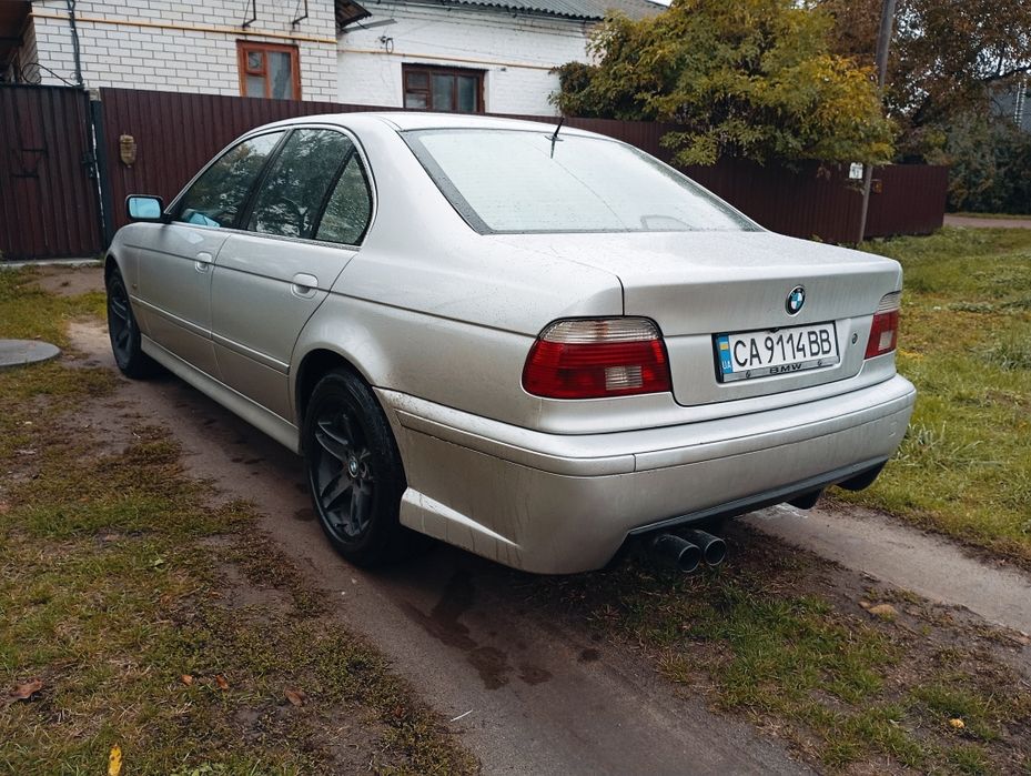 Продам живу е39 рест