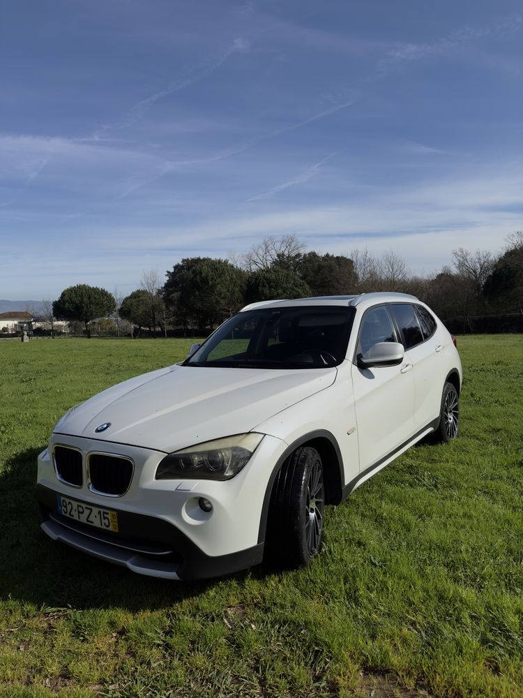 Bmw x1 branco pérola