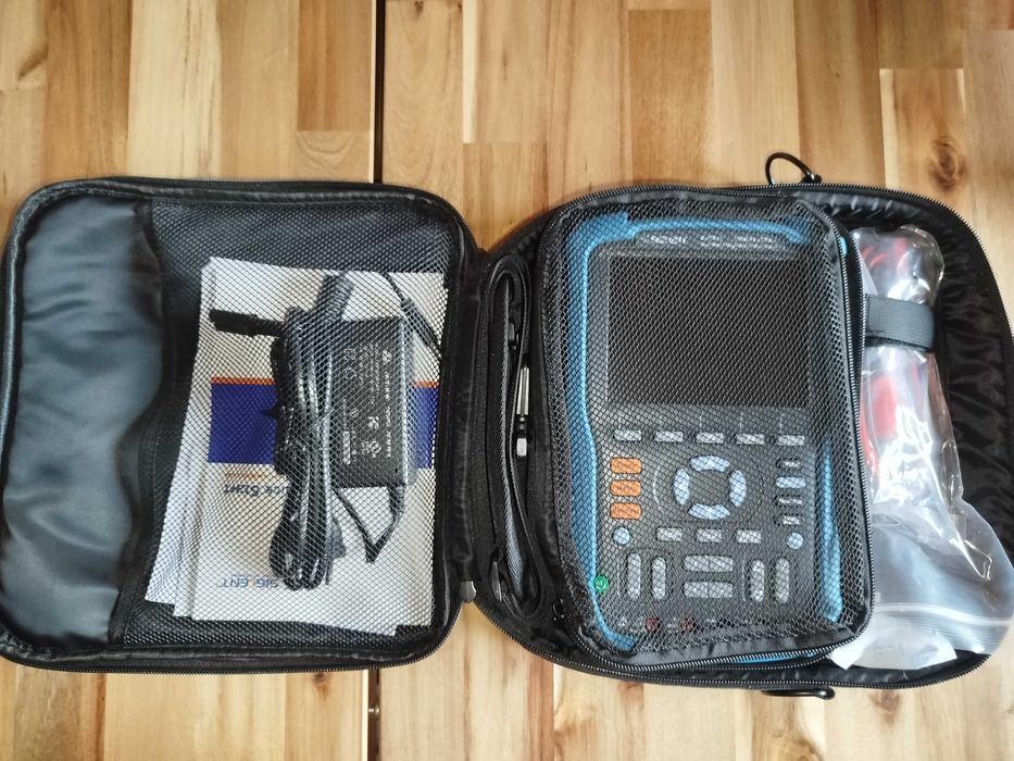 SHS810 Siglent Oscyloskop przenośny