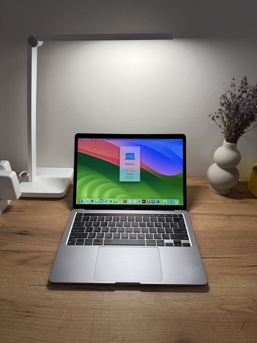 MacBook Pro 13 2020 M1 16Gb 256Gb Space