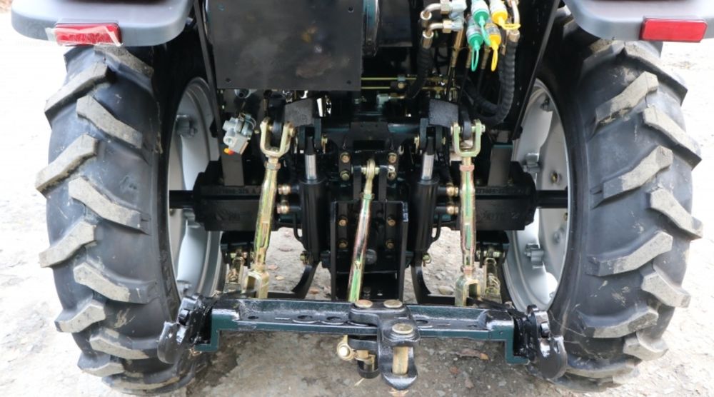 Мінітрактор ДМТЗ 404 Кондиціонер Компресор Примусова  РЕВЕРС КРЮКИ